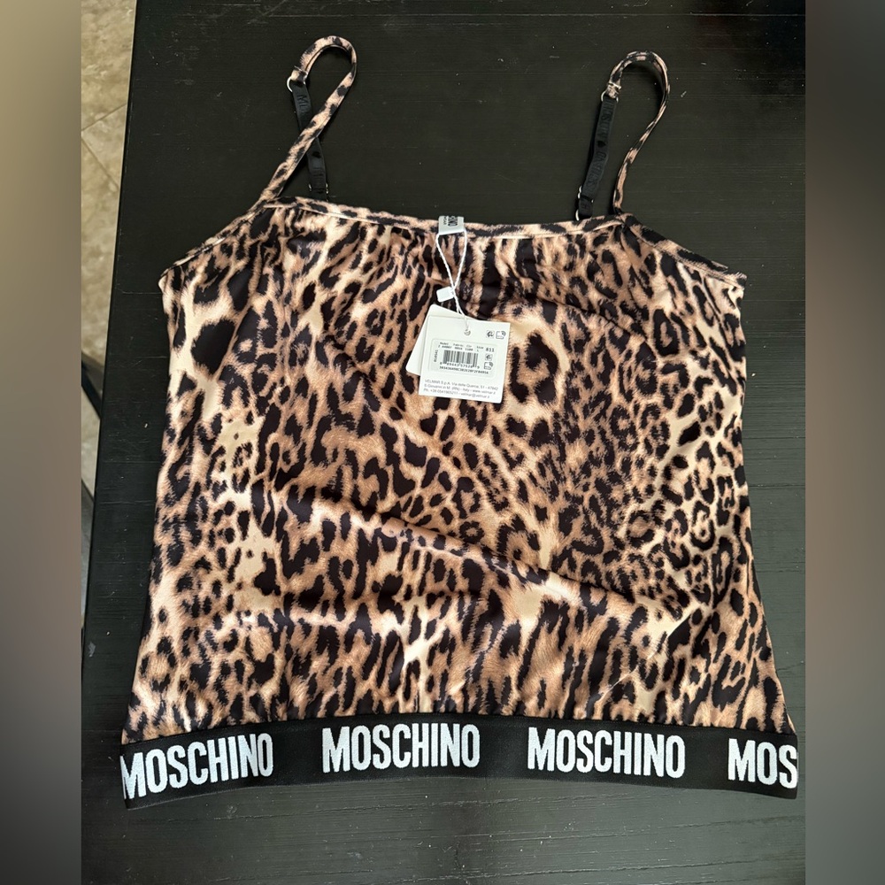DISCOUNTED Moschino top
